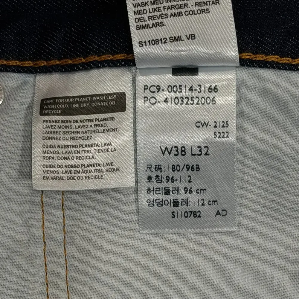 Levi's 514 Straight Leg Jeans Men's 38x32 Dark Wash Denim Blue NWT Irregular